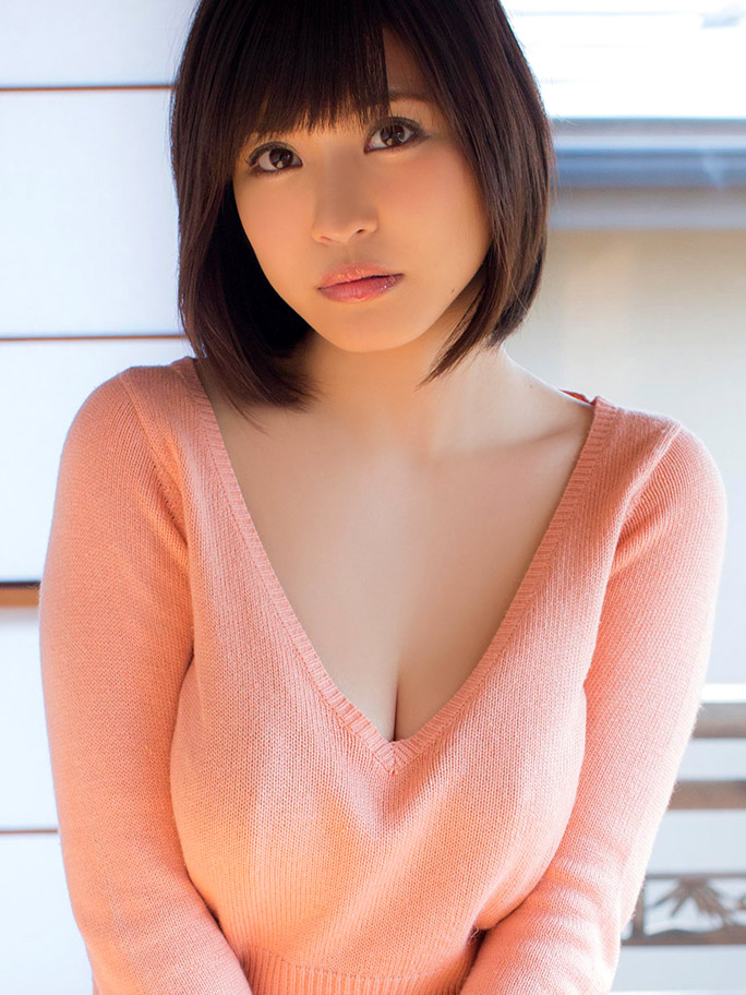 Beautiful Busty Asian Babe Asuka Kishi Via AllGravure - Pic #15