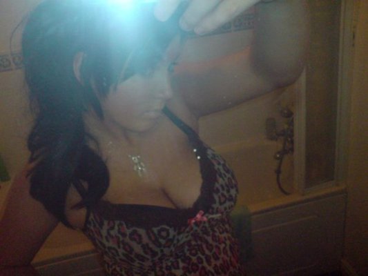Girls Sent In Photos About Themselves - Vol 3 - Pic #00