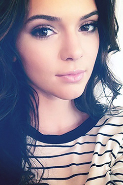 Sexy Brunette Beauty Kendall Jenner