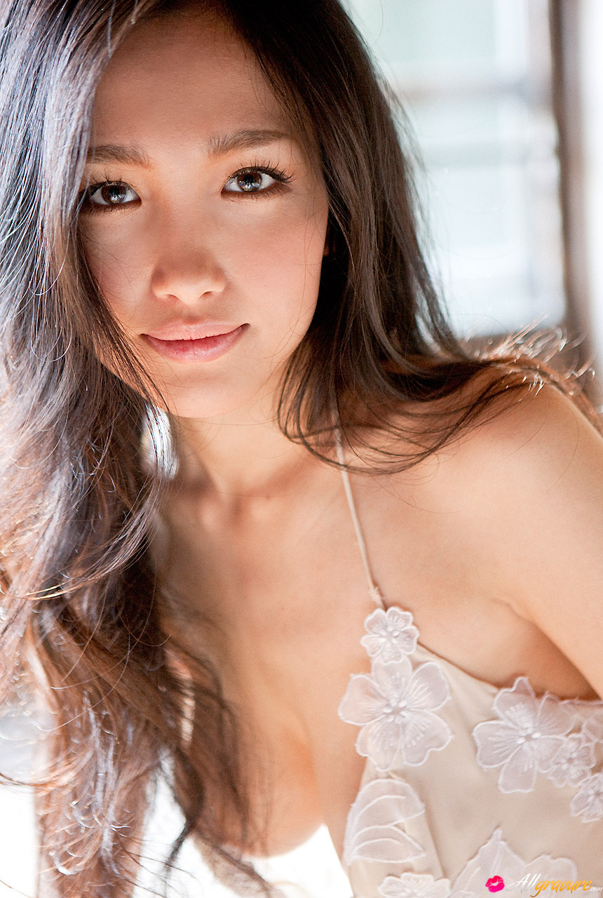 Sensual Asian Cutie for All Gravure - Pic #18