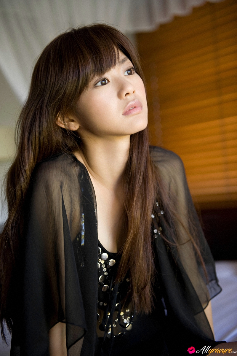 Hot Japanese Girl Stipping for Allgravure - Pic #16