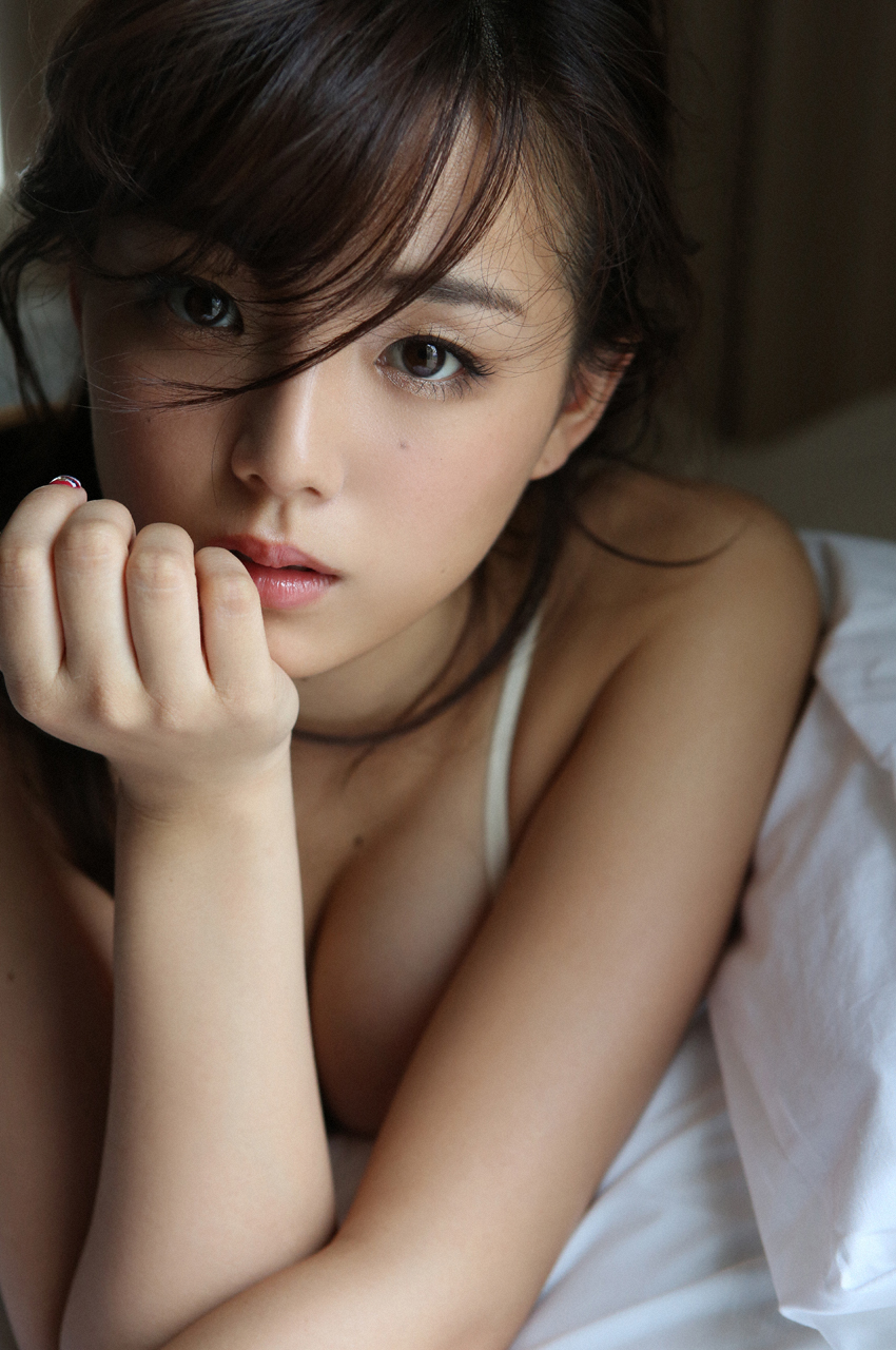 Divine Curves Of Ai Shinozaki Via AllGravure - Pic #3
