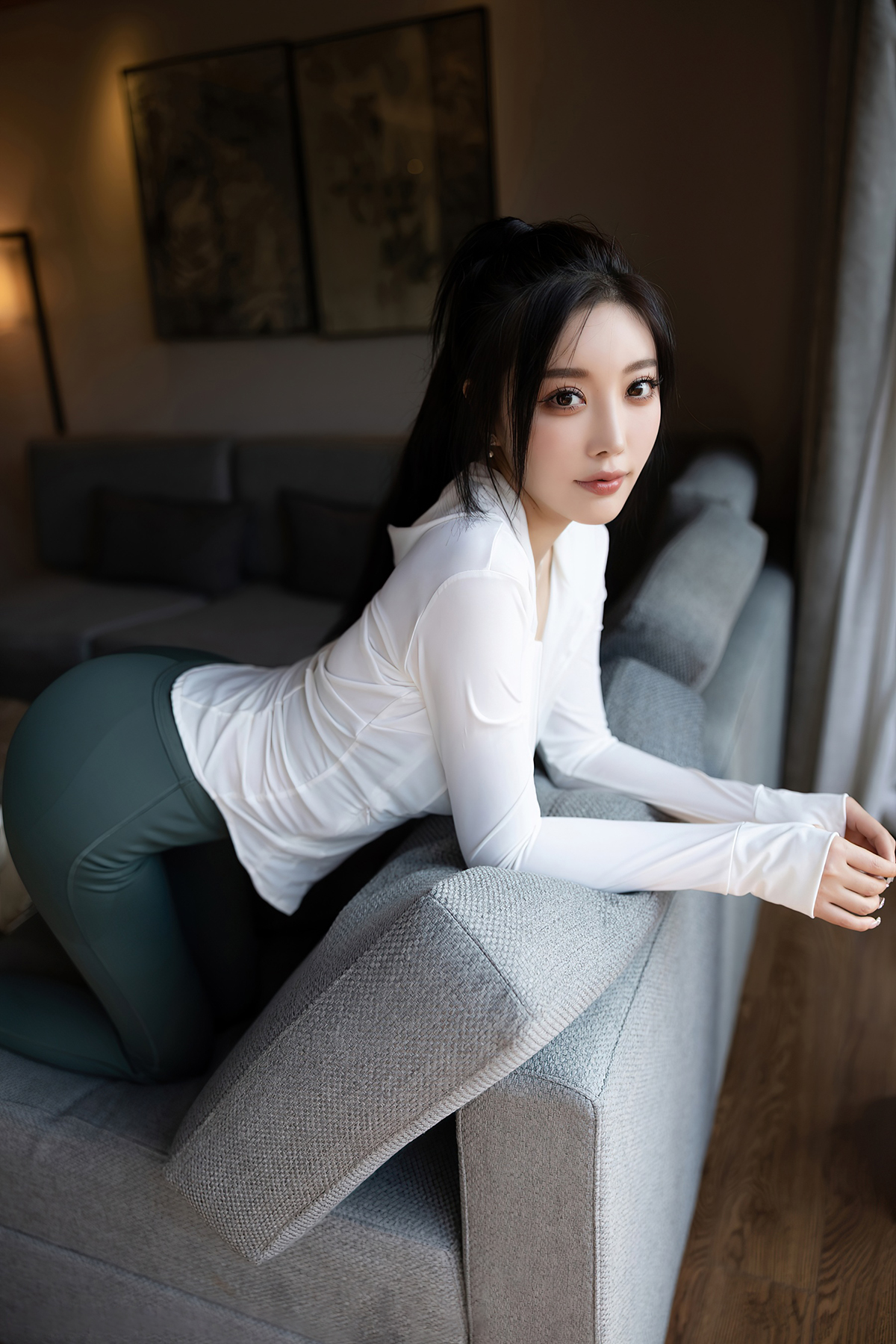 'Christmas Came Early' with Yang Chenchen via All Gravure - Pic #13