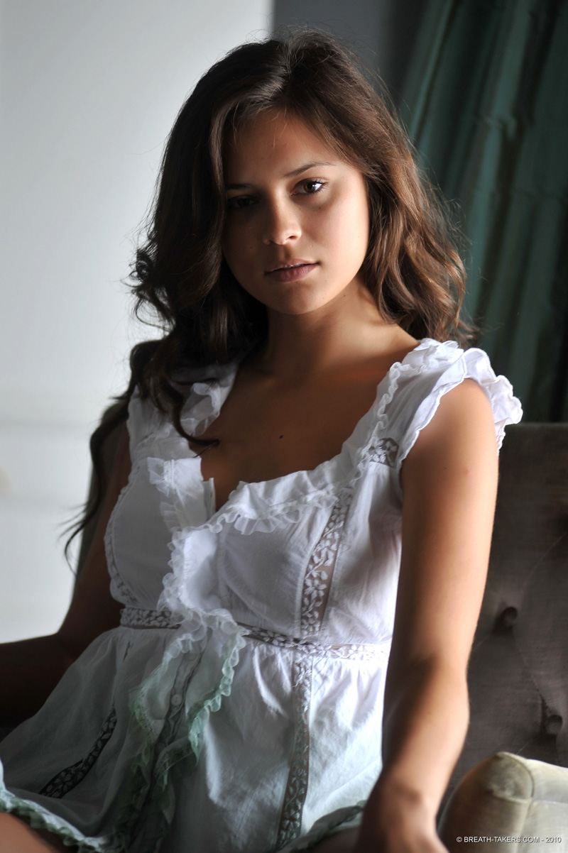 Nina James In Solitude For Breath-Takers - Pic #19