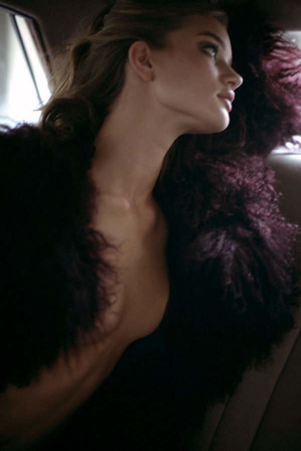 Transformers Sexy Babe Rosie Huntington Whiteley - Pic #20