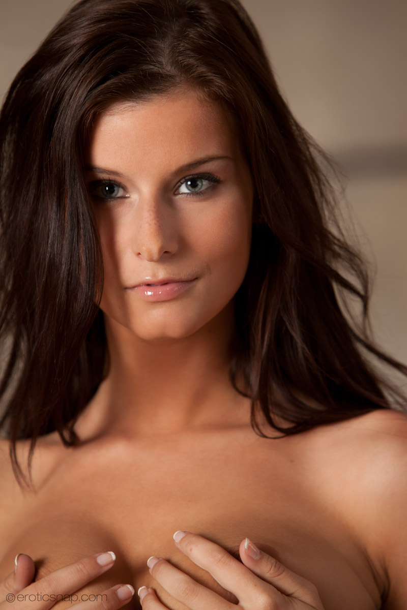 Megan Glamour Girl for Erotic Snap - Pic #18