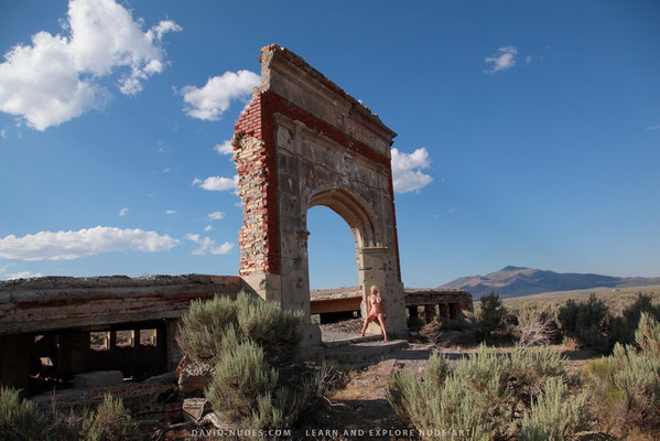 Climbing the wall of joy - Pic #13