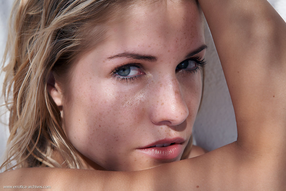 Sensual Girl With Freckles - Pic #1