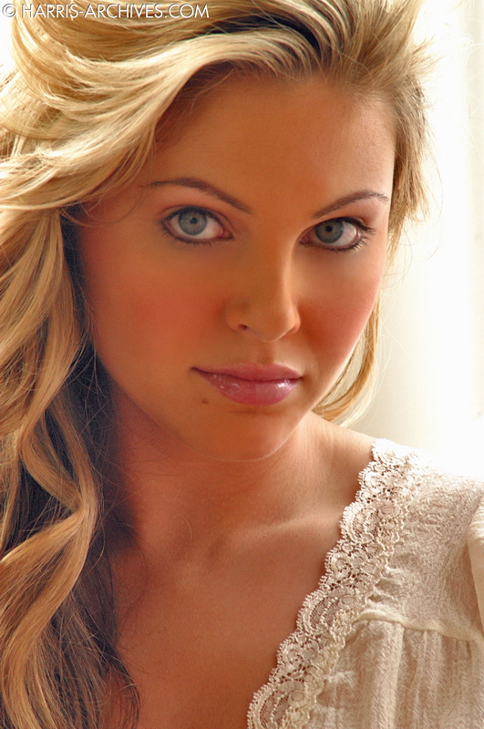 Pussy Out Lingery - Pic #2