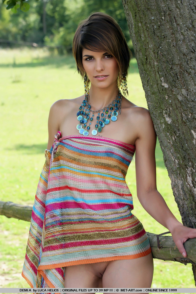 Sweet Slender Babe - Pic #20