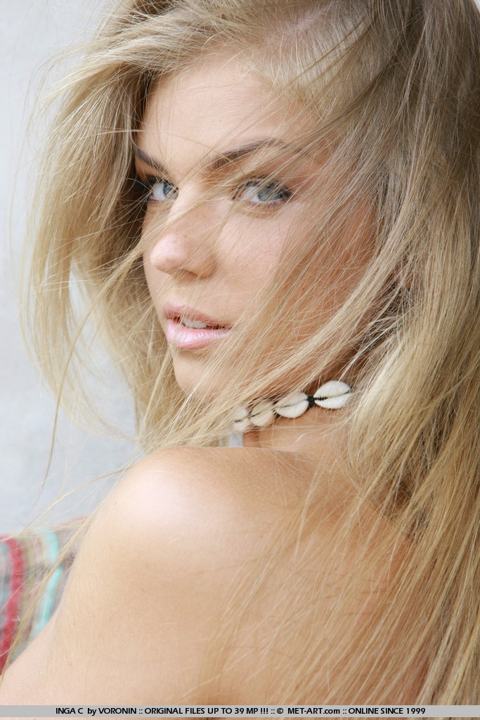 Beautiful Inga Displays Her Body - Pic #19