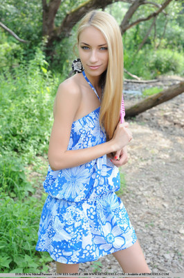 MetModels Skinny Blonde Elyza A By Mikhail Paromov - Pic #00