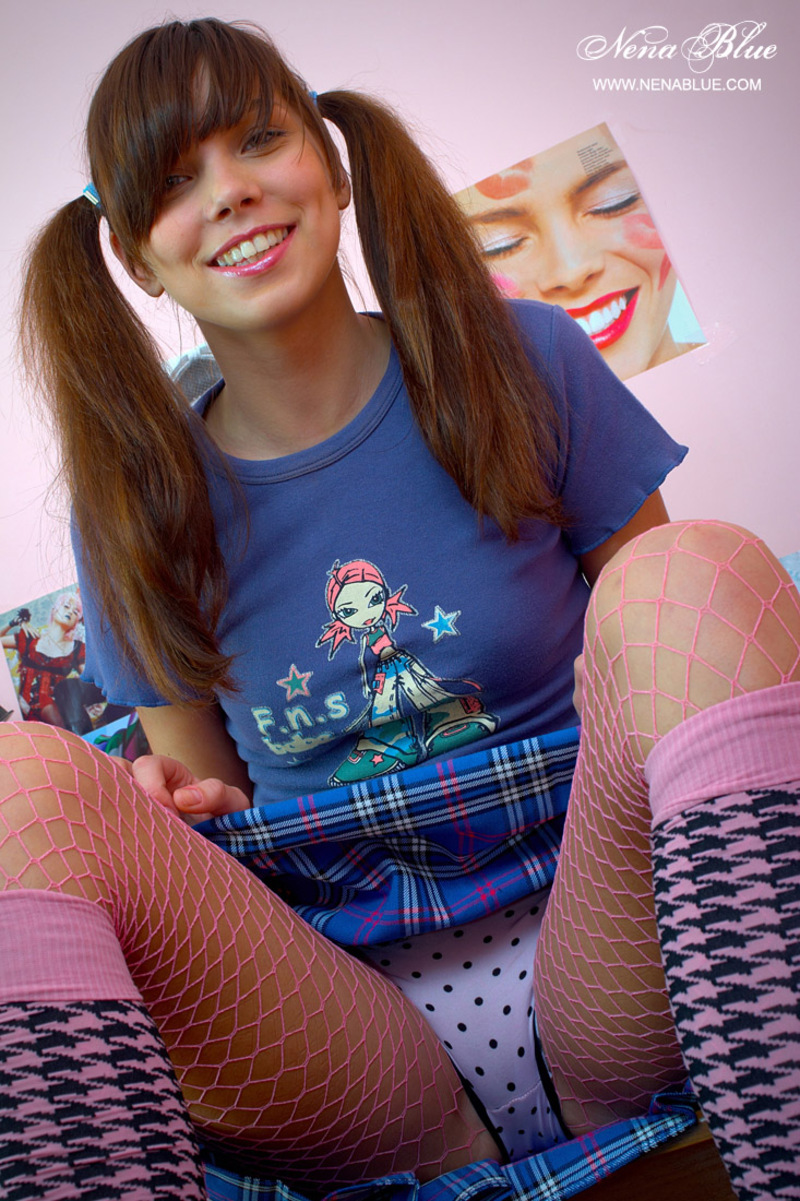 Pink fishnet and pink stockings - Pic #8