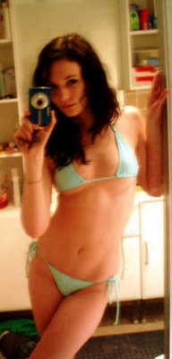 Girls Sent In Photos About Themselves - Vol 1 - Pic #01