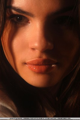 Julia H By Pasha Model For Metart - Pic #09