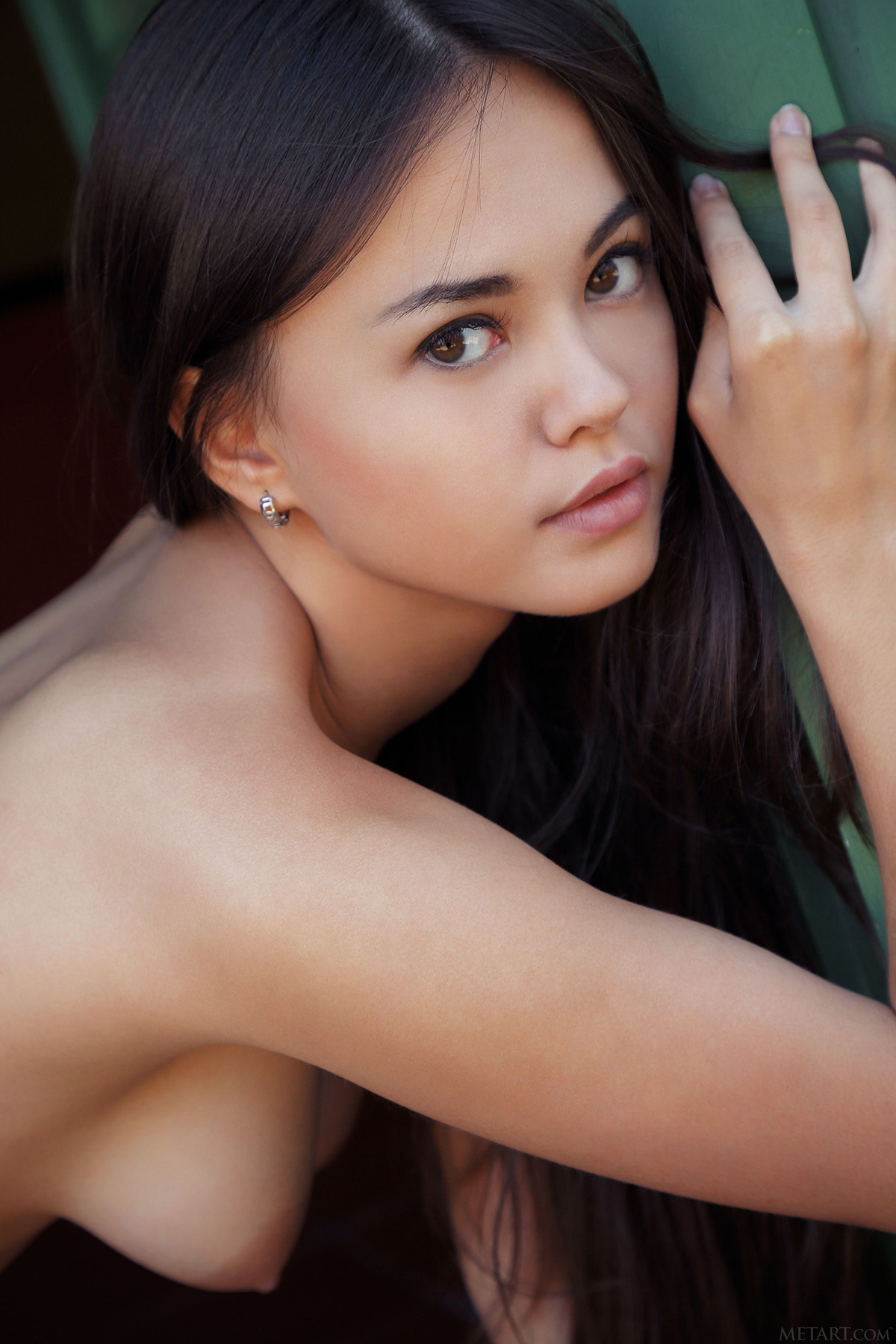 Cute Brunette Li Moon Via Met-Art - Pic #0