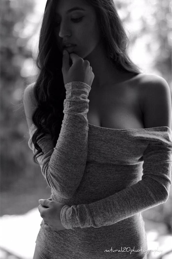 Hot Ass Babe Deisy Dukes - Pic #13