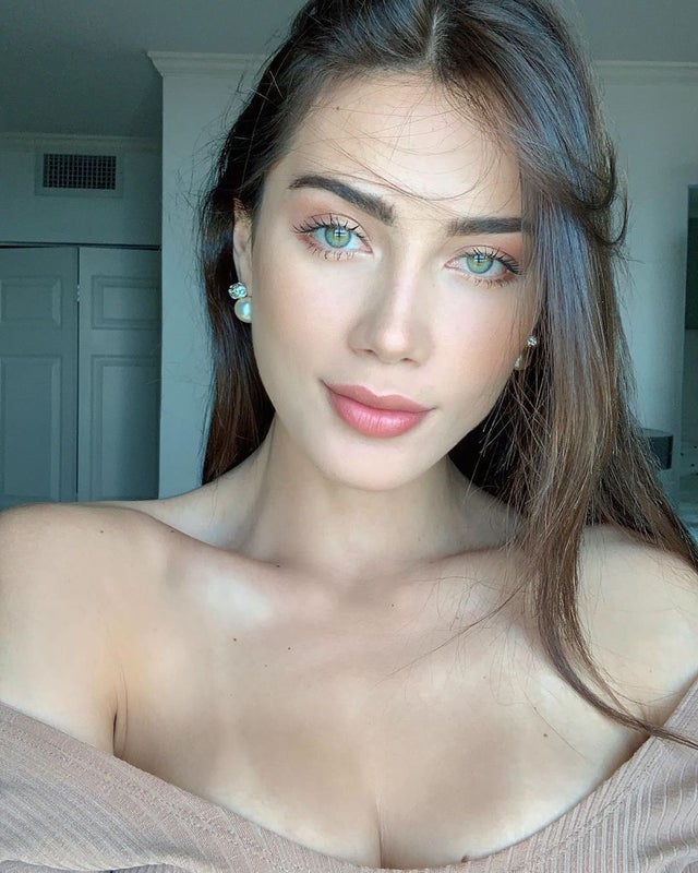 'Venezuelan Beauty' with Georgina Mazzeo via Mr Skin - Pic #17