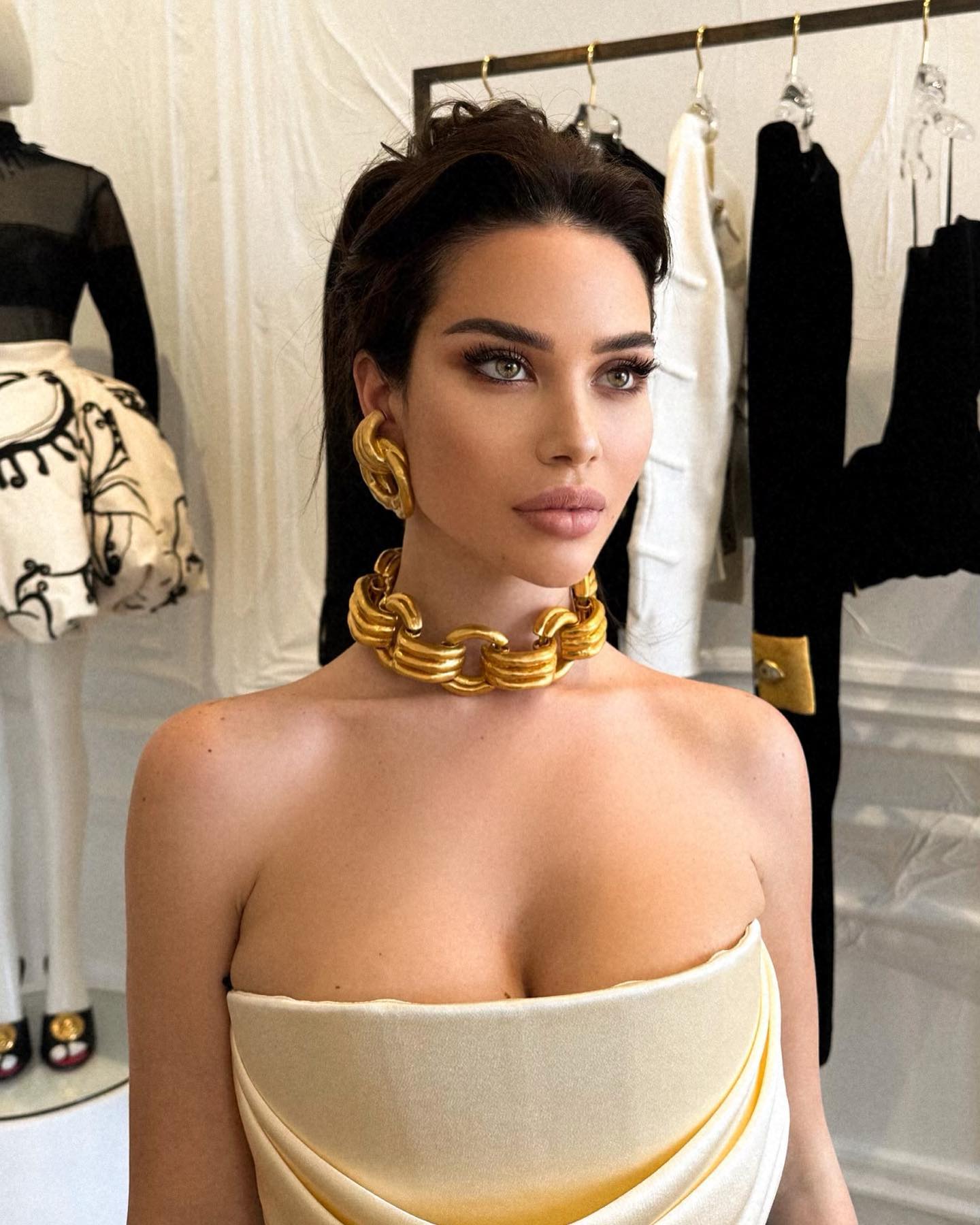 'Miss Universe 2023' with Endi Denmeri via Mr Skin - Pic #17