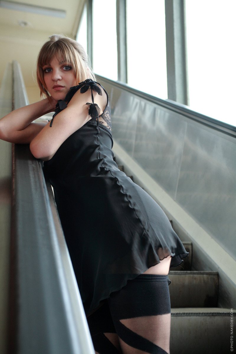 Lingerie Shopping - Pic #16