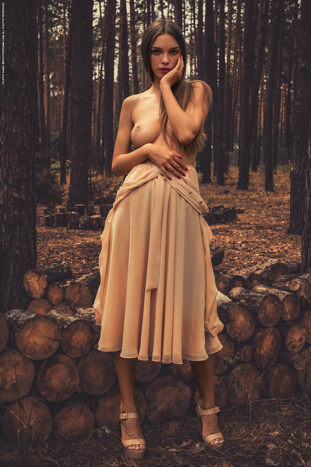 'In The Woods' with Alina via Photodromm - Pic #19