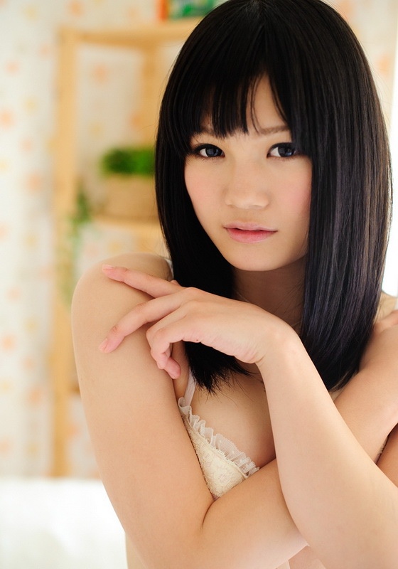 Japanese av idol Ai Eikura - Pic #8
