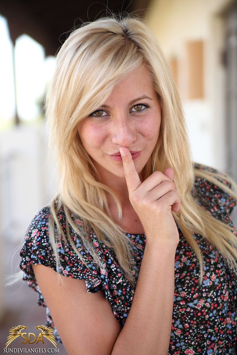 Sexy Blonde Sun Devil Angel - Pic #11