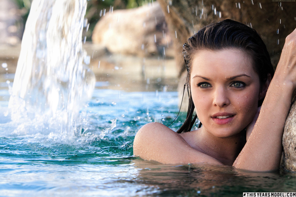 Michelle Jean Via This Year's Model - Pic #11
