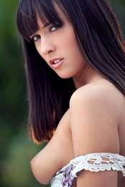 Nadia Aria For DigitalDesire