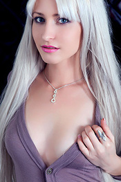 Janelle B in Elemento for Met-Art