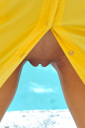 Sexy First Time Videos Brunette Babe Posing Nude Outdoors