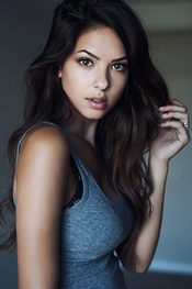 Exotic Hottie Christen Harper