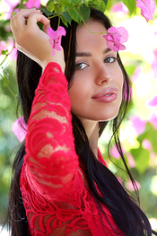 Introducing Venice Lei Via Met-Art