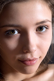 Mila Azul Via Met-Art