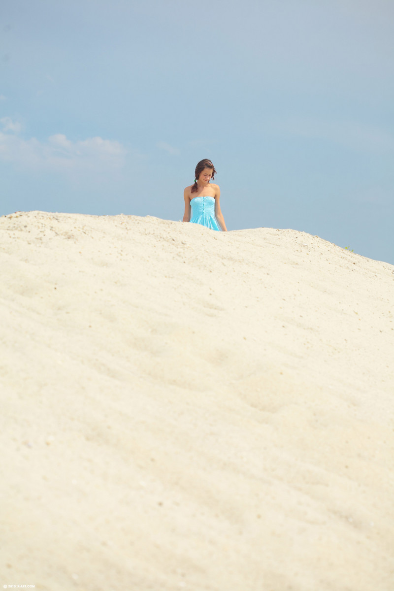 X-Art Teen Sascha Sexy Tiny Teeny - Pic #2